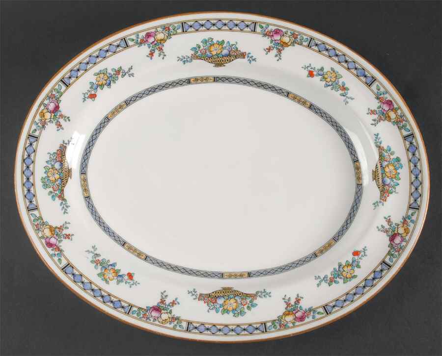 Strathmore 15" Oval Serving Platter by Royal Doulton-1