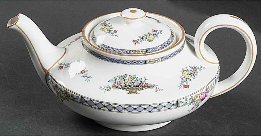 Strathmore Mini Teapot & Lid by Royal Doulton-1