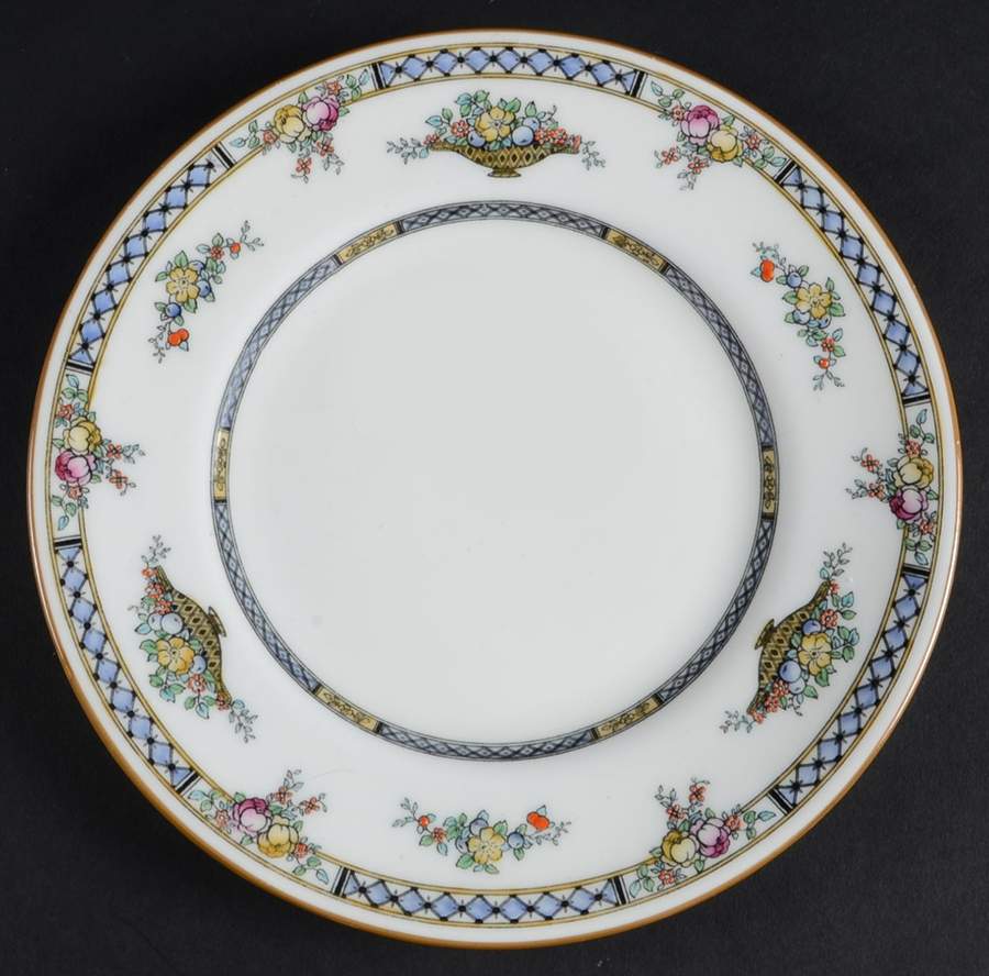 Strathmore Salad Plate by Royal Doulton-1