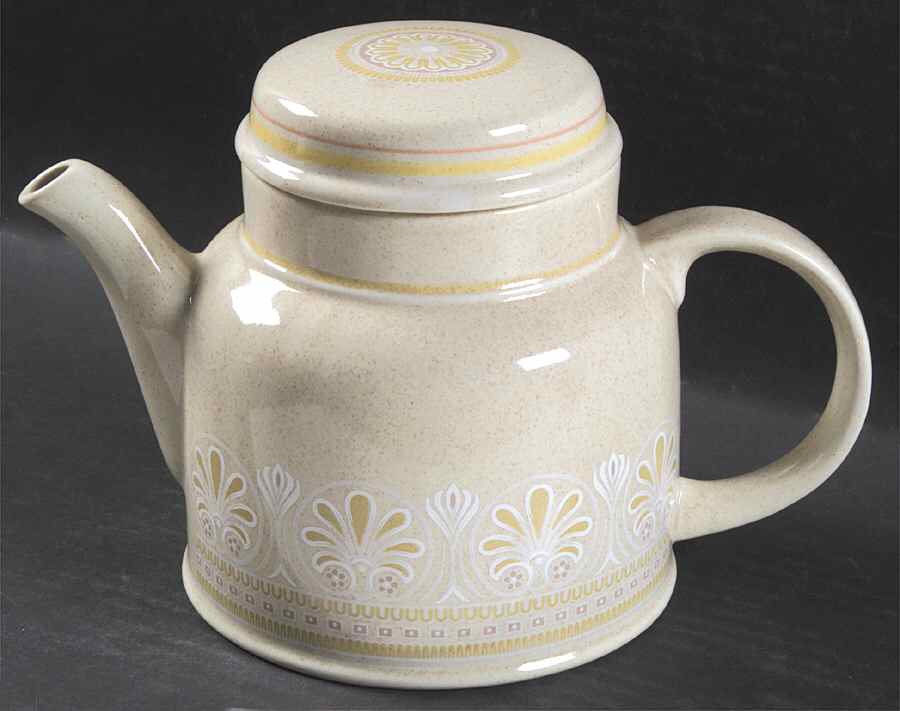 Sunny Days Teapot & Lid by Royal Doulton-1