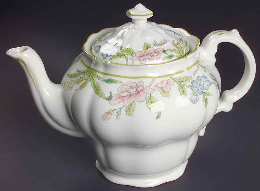 Sudbury Teapot & Lid by Royal Doulton-1