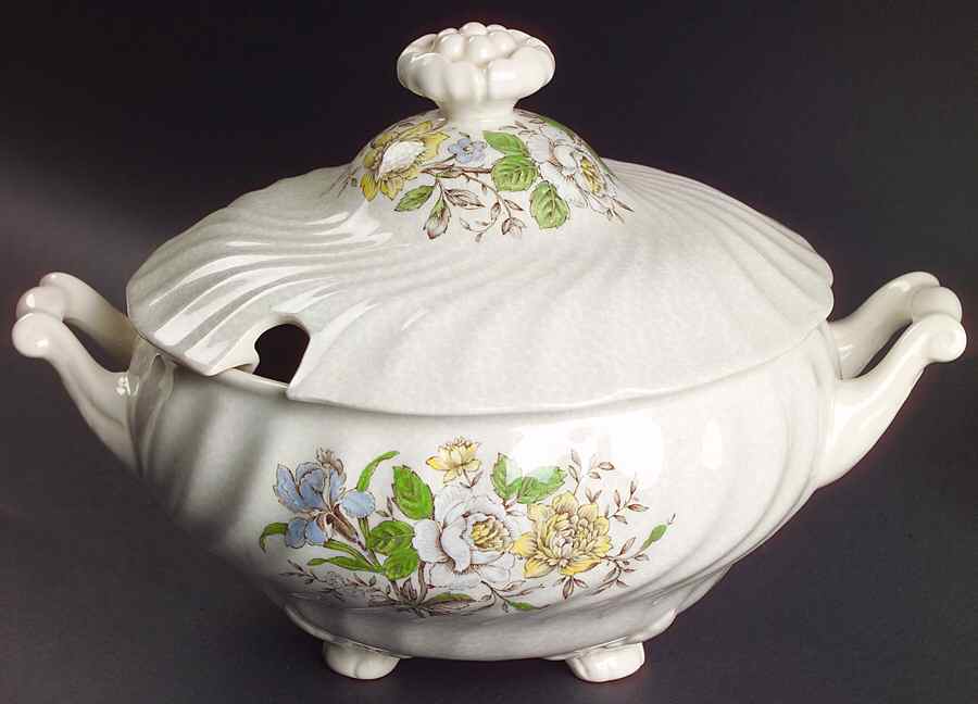 Sutherland Tureen &  Lid by Royal Doulton-1