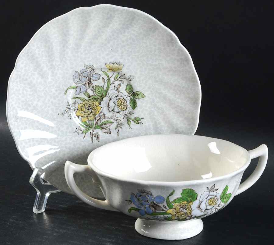 Sutherland Footed Cream Soup Bowl & Saucer Set by Royal Doulton-1