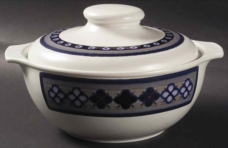 Tangier 1.5 Qt Round Covered Vegetable by Royal Doulton-1