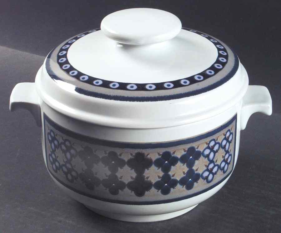 Tangier 1.5 Qt Round Covered Casserole by Royal Doulton-1
