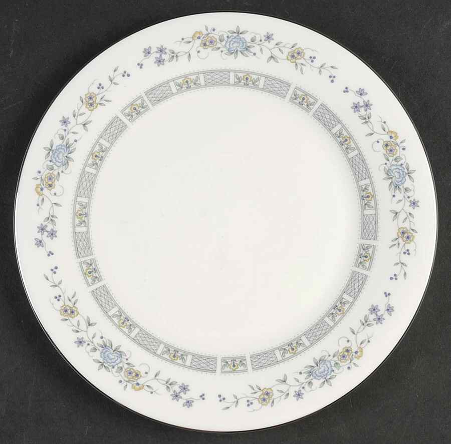 Tara Luncheon Plate by Royal Doulton-1