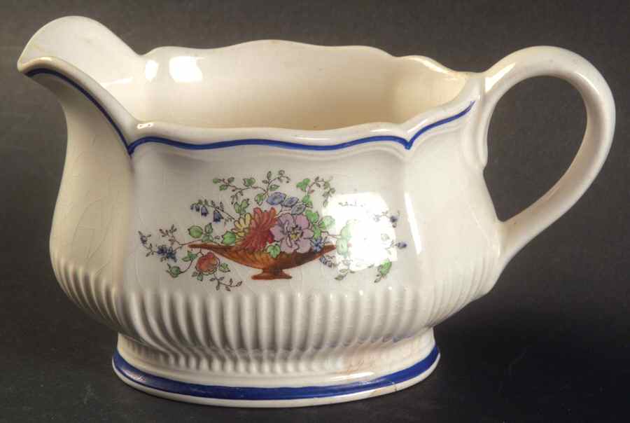 Tazza Creamer by Royal Doulton-1