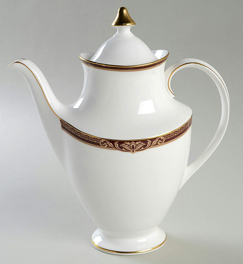 Tennyson Coffee Pot & Lid by Royal Doulton-1