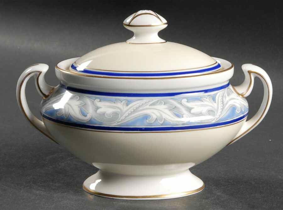 The Tewkesbury Sugar Bowl & Lid by Royal Doulton-1