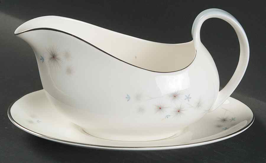 Thistledown Gravy Boat & Underplate by Royal Doulton-1