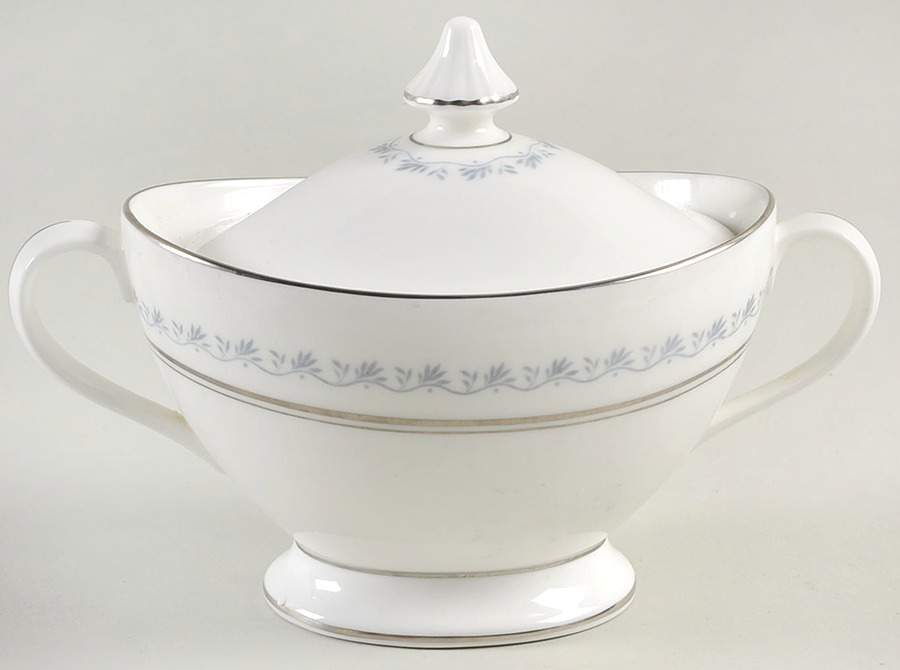 Tiara Sugar Bowl & Lid by Royal Doulton-1