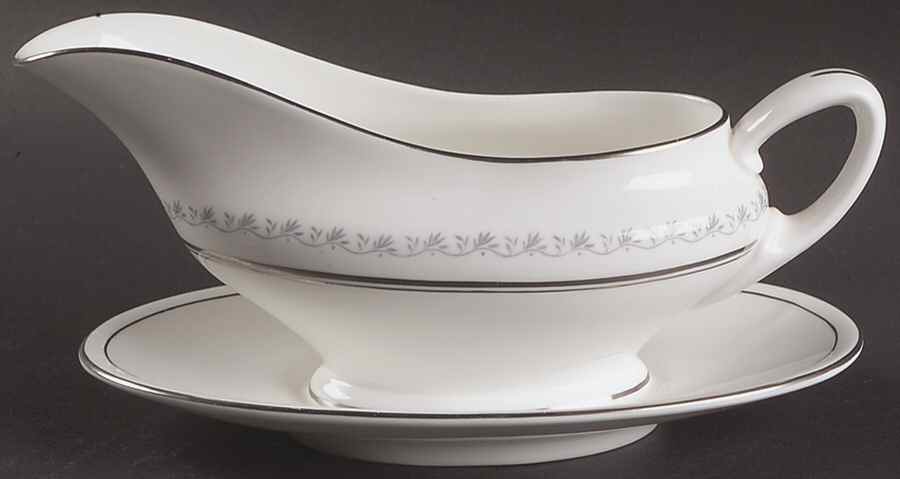 Tiara Gravy Boat with Attached Underplate by Royal Doulton-1