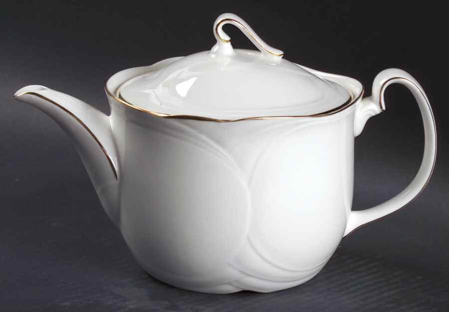 Tiara Teapot & Lid by Royal Doulton-1