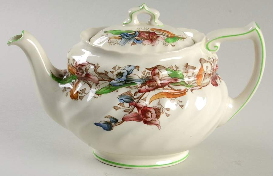 Tintern Teapot & Lid by Royal Doulton-1