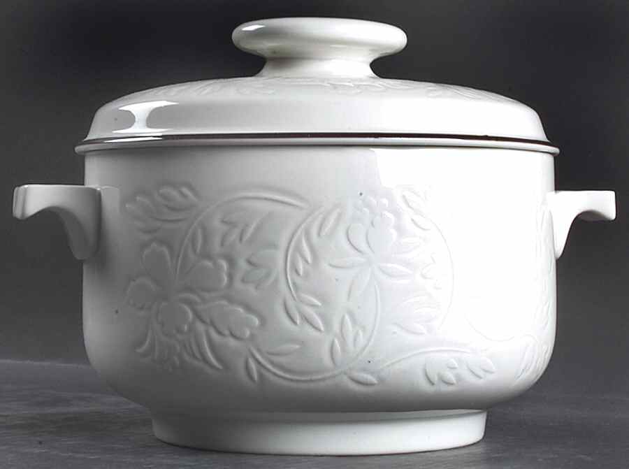 Ting Brown 2.5 Qt Round Covered Casserole by Royal Doulton-1