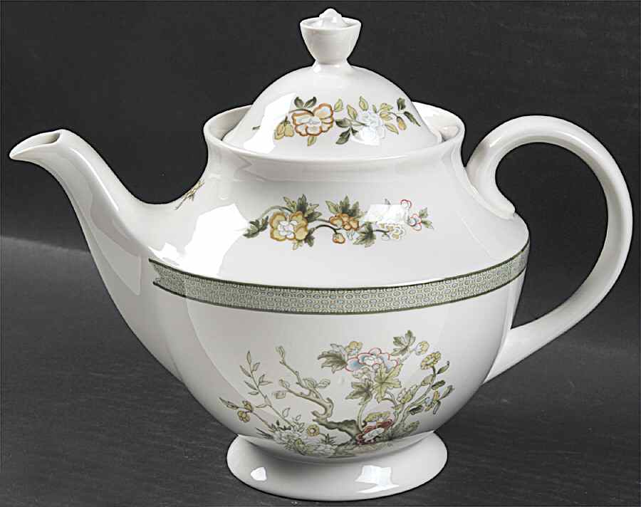 Tonkin Teapot & Lid by Royal Doulton-1