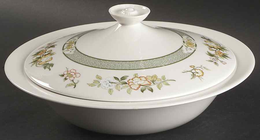Tonkin Round Covered Vegetable by Royal Doulton-1