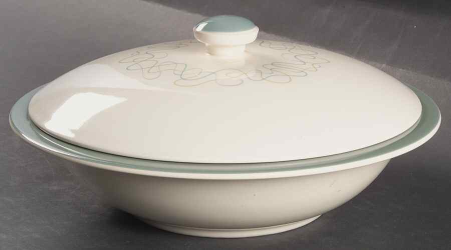 Tracery Round Covered Vegetable by Royal Doulton-1