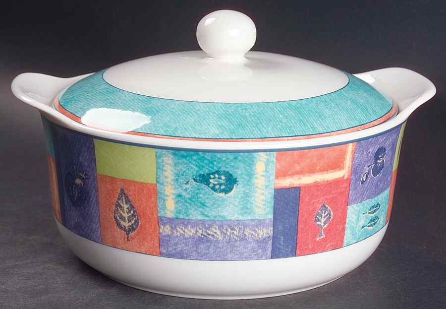 Trailfinder 3 Quart Round Covered Casserole by Royal Doulton-1