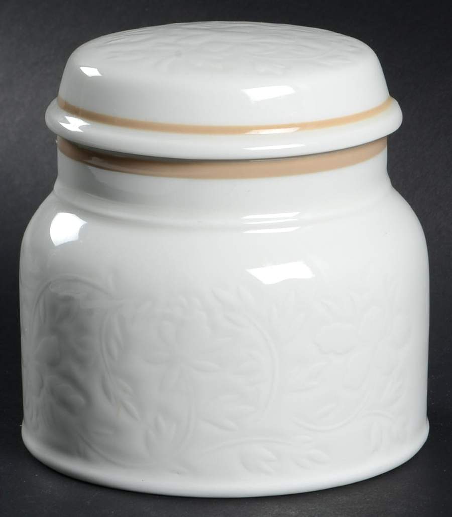 Tracery Mocha Sugar Bowl & Lid by Royal Doulton-1