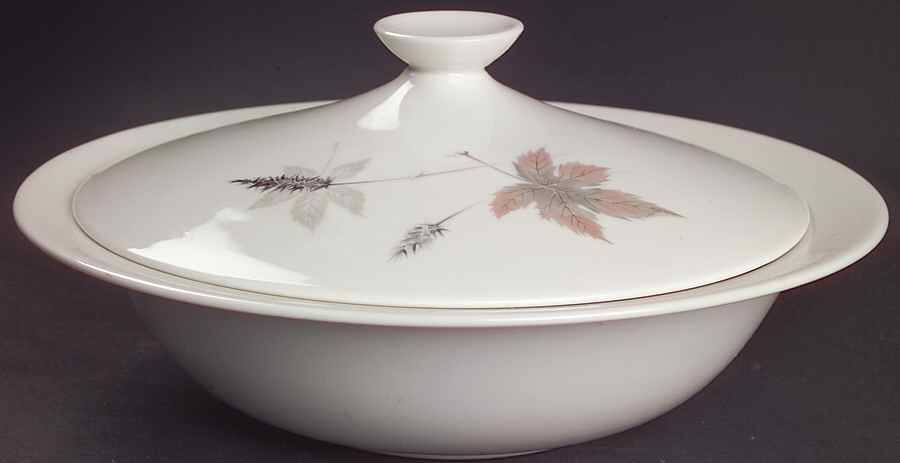 Tumbling Leaves Round Covered Vegetable by Royal Doulton-1