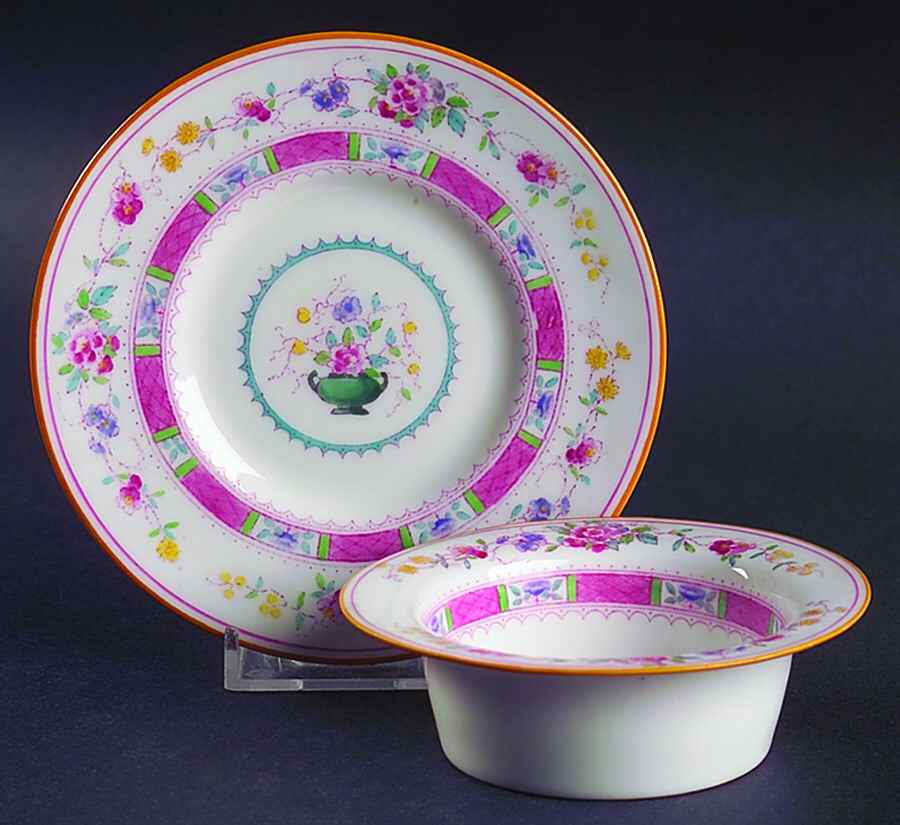 Urn Ramekin & Saucer Set by Royal Doulton-1