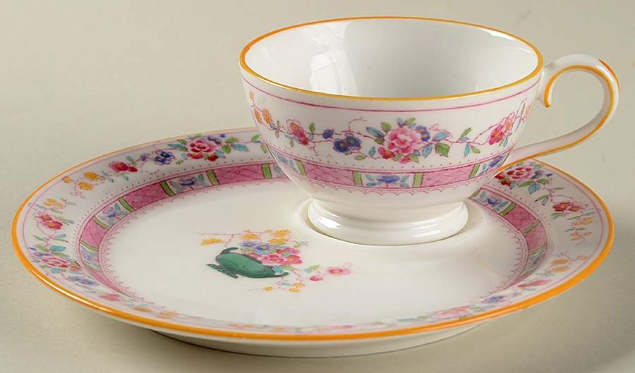Urn Dessert Plate & Cup Set by Royal Doulton-1