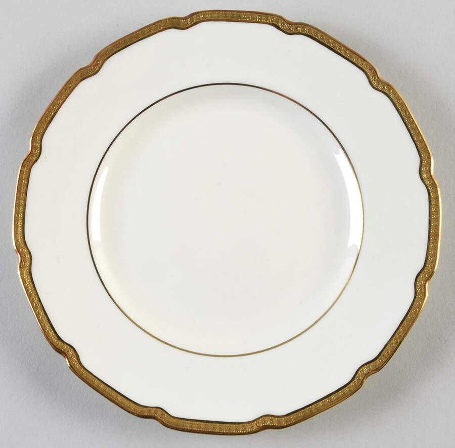 V2102 Salad Plate by Royal Doulton-1