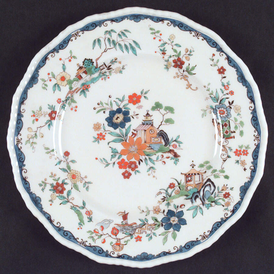 V914 Salad Plate by Royal Doulton-1