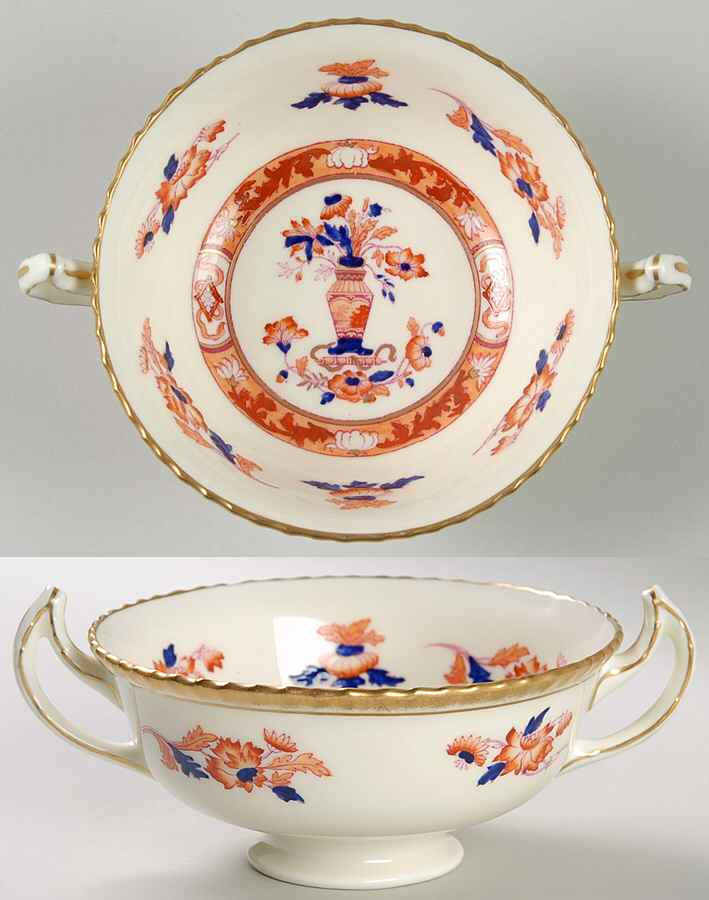 V976 Footed Cream Soup Bowl by Royal Doulton-1