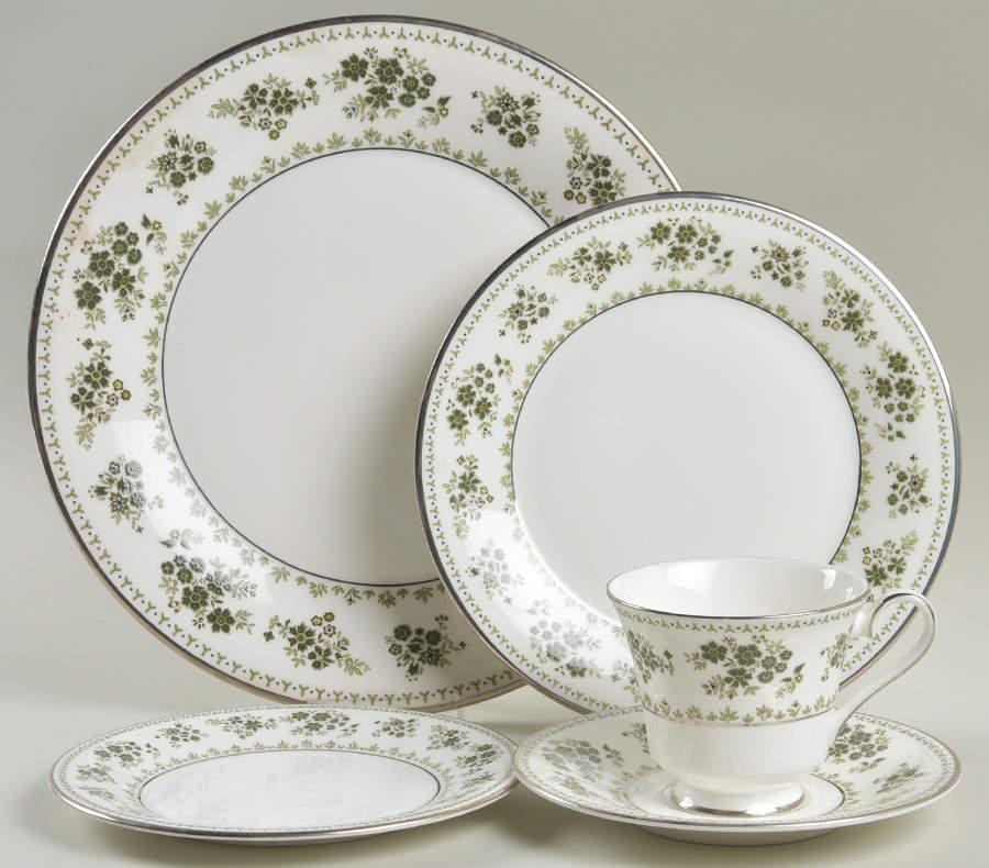 Valley Green 5 Piece Place Setting by Royal Doulton-1