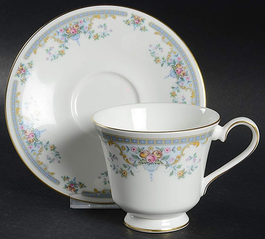 Vail Footed Cup & Saucer Set by Royal Doulton-1