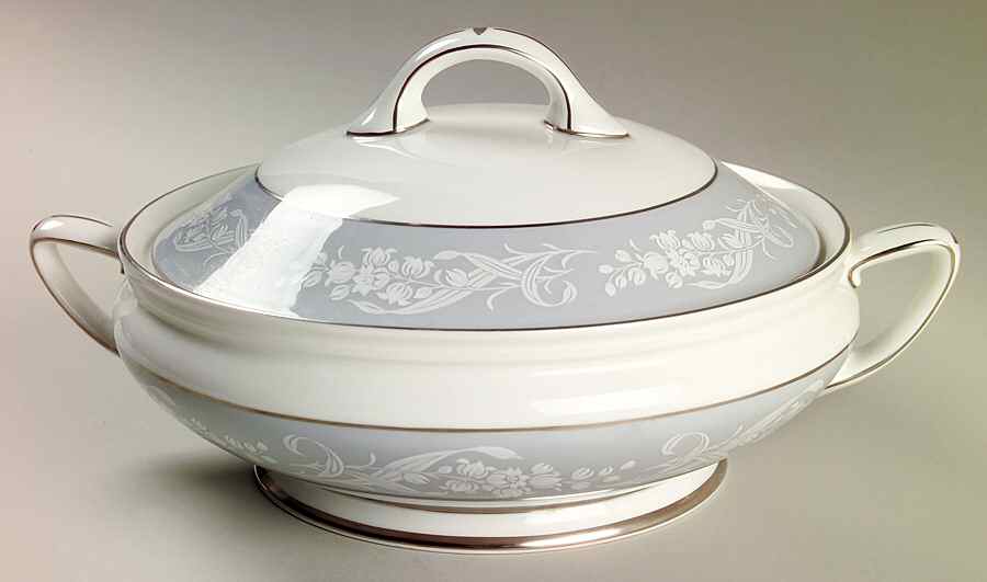 Valleyfield Round Covered Vegetable by Royal Doulton-1