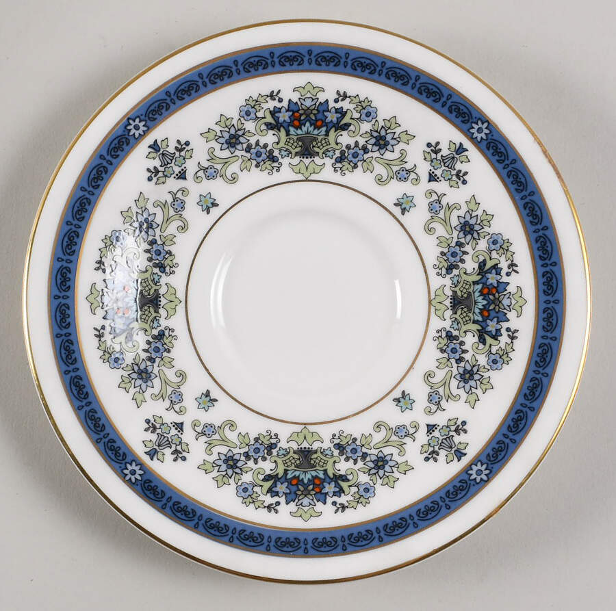 Venetia Saucer by Royal Doulton-1
