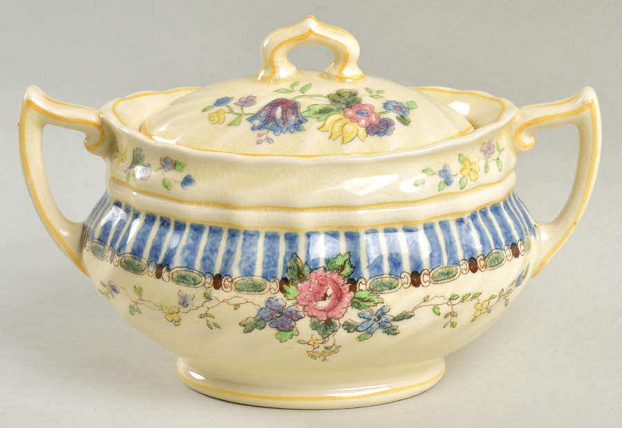 The Vernon Sugar Bowl & Lid by Royal Doulton-1
