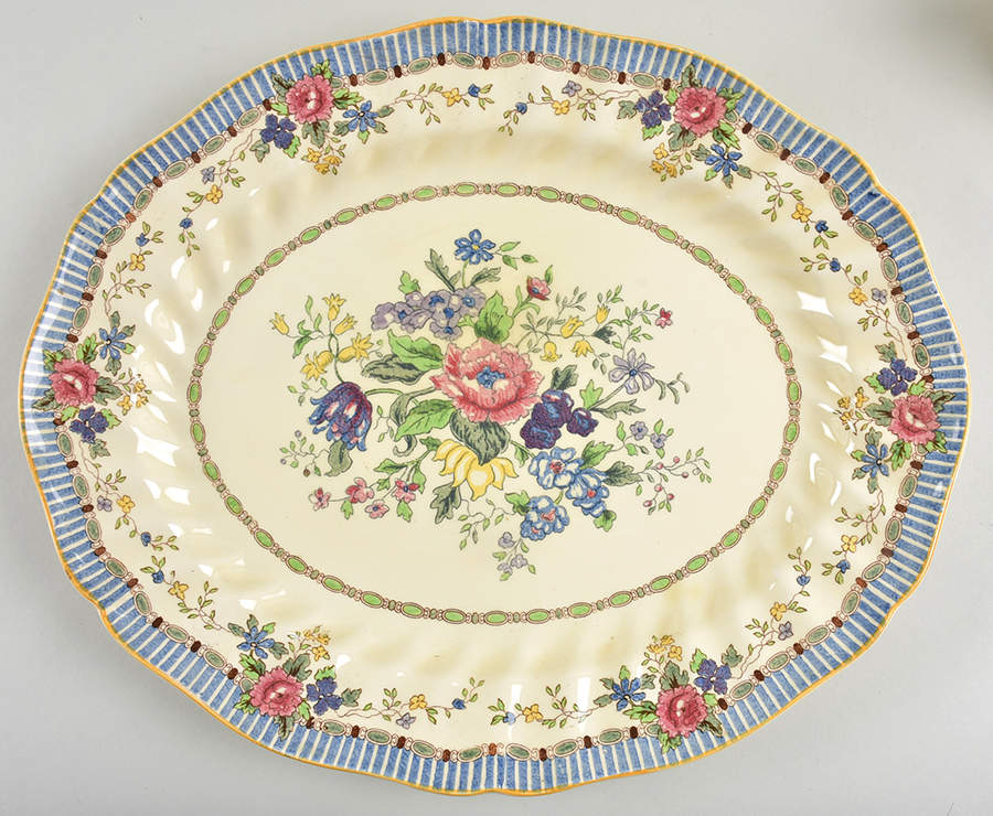 The Vernon 15" Oval Serving Platter by Royal Doulton-1