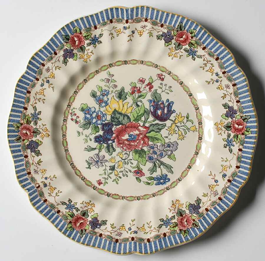 The Vernon Luncheon Plate by Royal Doulton-1