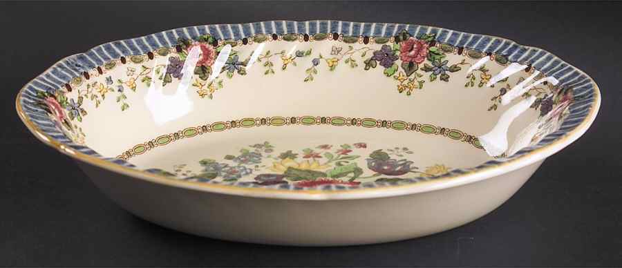 The Vernon 10" Oval Vegetable Bowl by Royal Doulton-1