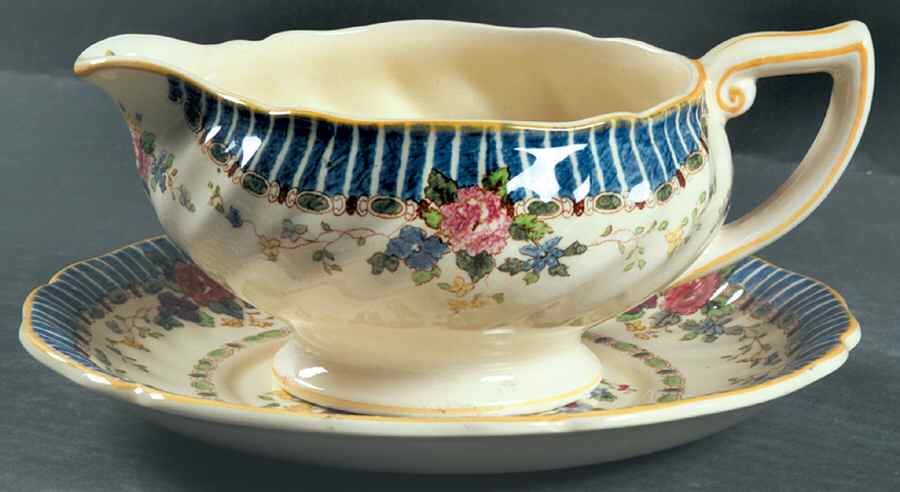 The Vernon Round Gravy Boat & Underplate by Royal Doulton-1