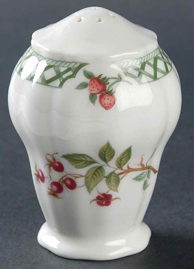 Victorian Garden Pepper Shaker by Royal Doulton-1