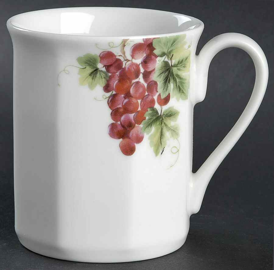 Vintage Grape Mug by Royal Doulton-1