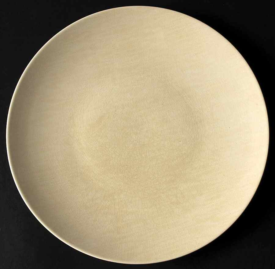 Vista Luncheon Plate by Royal Doulton-1
