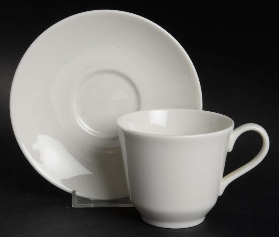 Warwick Flat Cup & Saucer Set by Royal Doulton-1