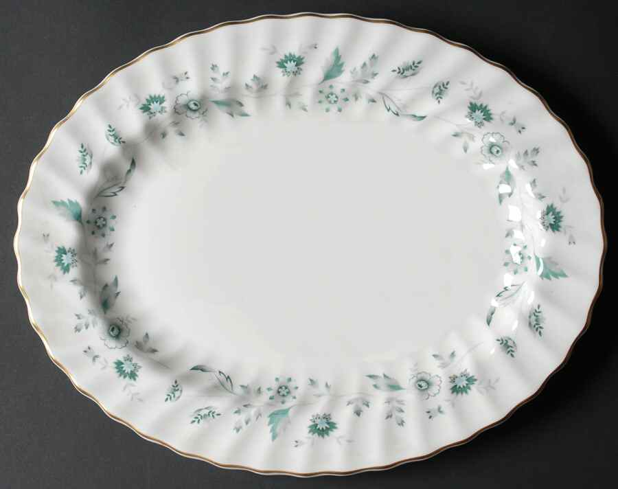 Waverley 13" Oval Serving Platter by Royal Doulton-1