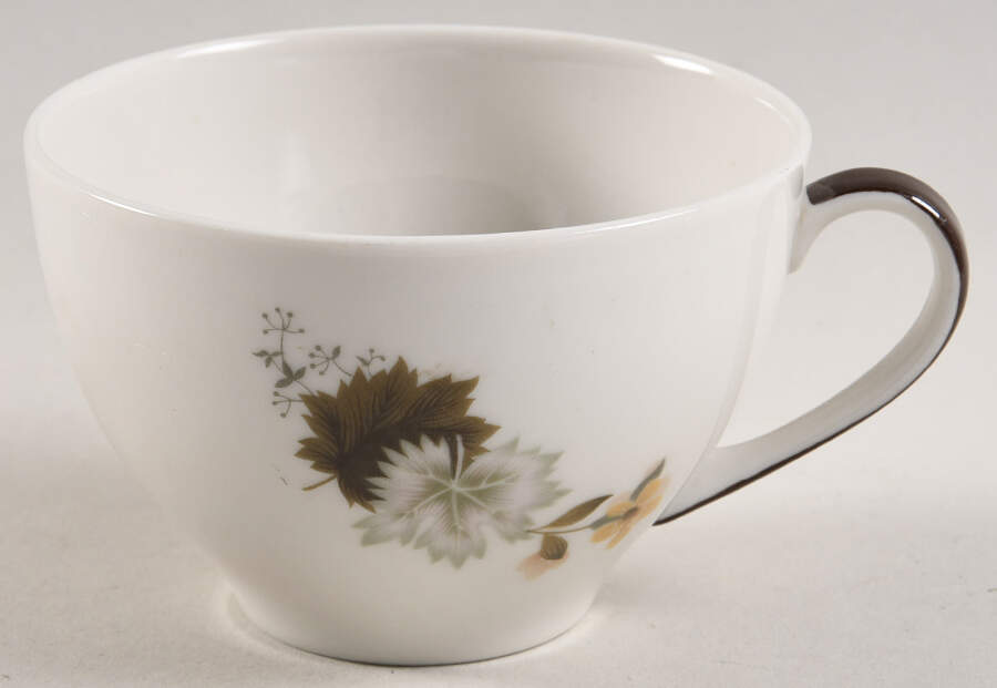 Westwood Oversized Cup by Royal Doulton-1