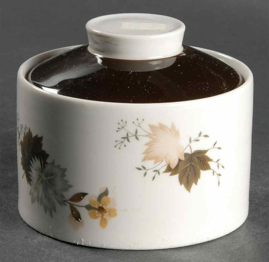Westwood Sugar Bowl & Lid by Royal Doulton-1