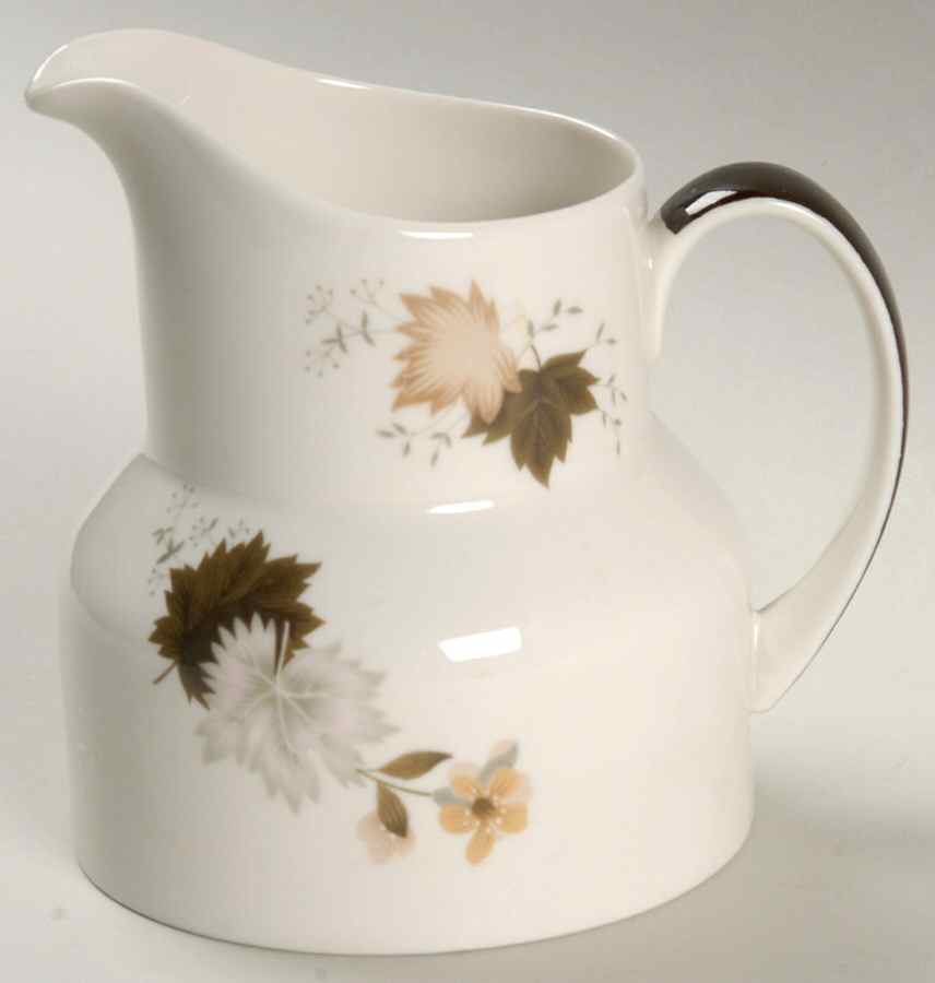 Westwood Creamer by Royal Doulton-1