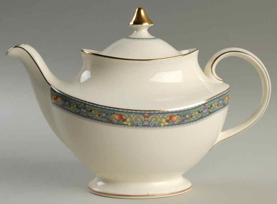 Westgate Teapot & Lid by Royal Doulton-1
