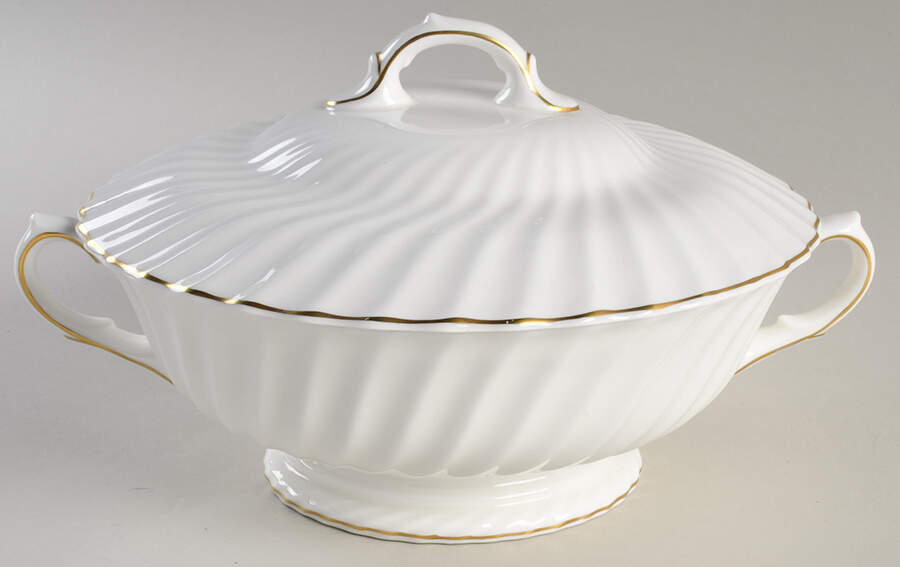 White Round Covered Vegetable by Royal Doulton-1
