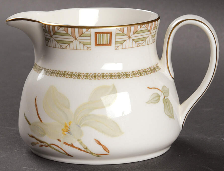 White Nile Creamer by Royal Doulton-1